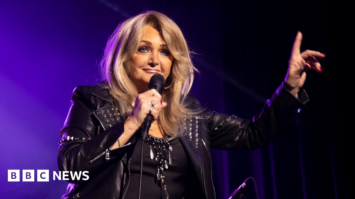 Bonnie Tyler out of coma but remains 'very unwell' in Portugal
