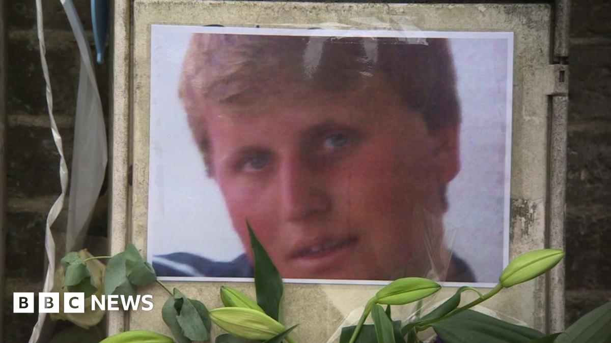 Henry Hicks: Met officers cleared over moped crash death