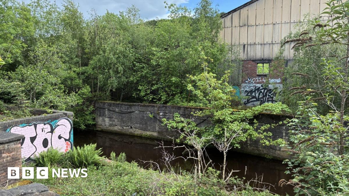 bbc.co.uk - Lucy Ashton - Housing plan for Hepworth's brick factory in Loxley Valley