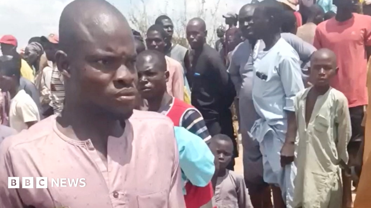 'We are devastated' - Nigerian villagers bury bodies after overloaded boat capsizes
