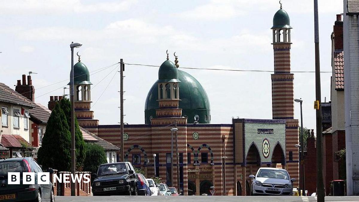 West Yorkshire mosques tighten security after Manchester incident