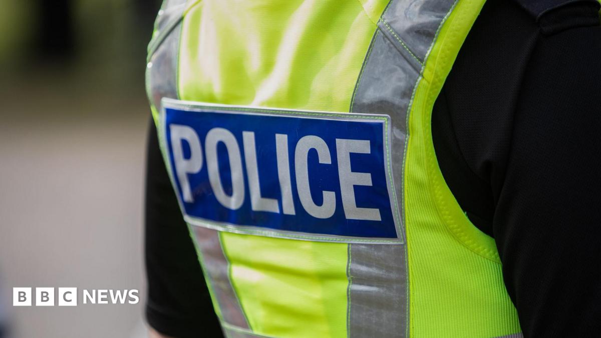 Two arrested as victim seriously hurt in Bradford fight