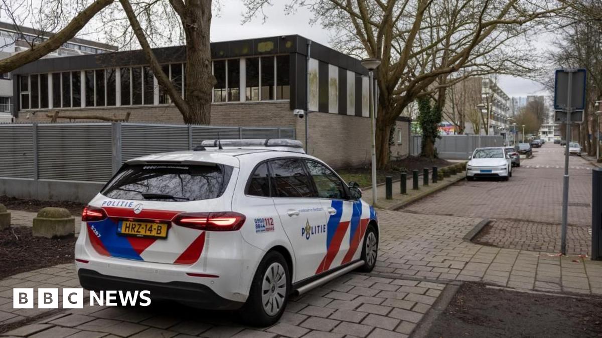 Explosion at Amsterdam Jewish school 'a deliberate attack' says mayor