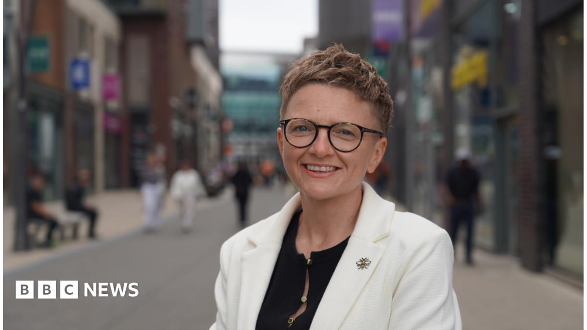 Labour announces Manchester council boss as metro mayor candidate