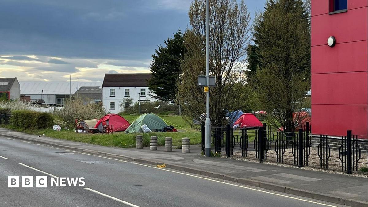 Homeless people camp near Middlesbrough police station for safety