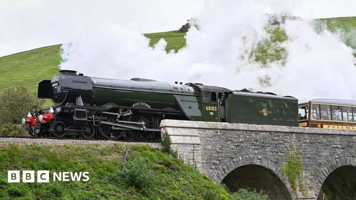 Flying Scotsman returns to Great Central Railway Nottingham