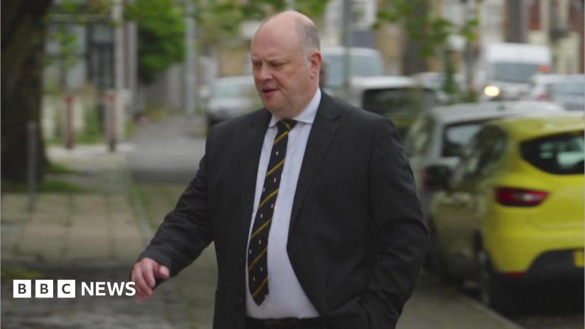HGV drivers given bogus medical tests in the back of a vans
