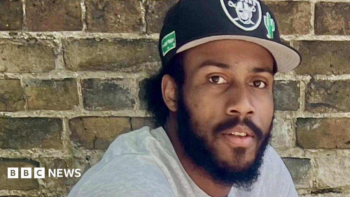 Police identify victim of fatal shooting in Clapham