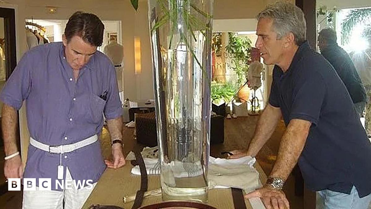 
                            'I never left your side': Emails reveal more about Mandelson's Epstein friendship