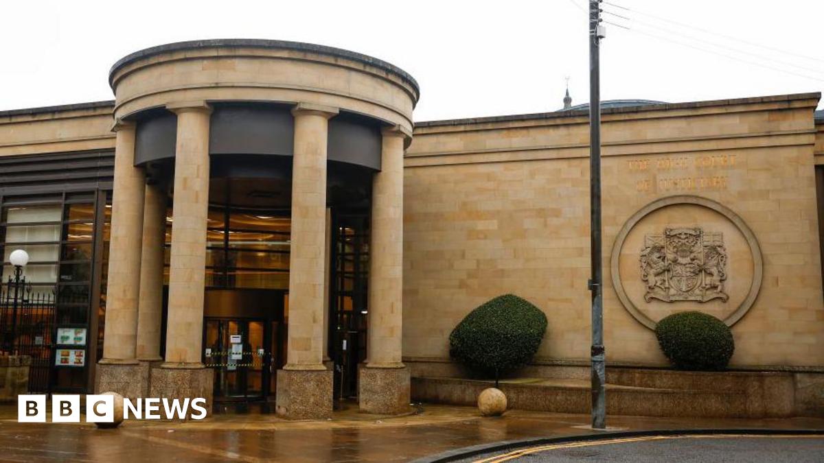 bbc.co.uk - Albanian brothers jailed over &pound;3m cannabis factory in West Lothian