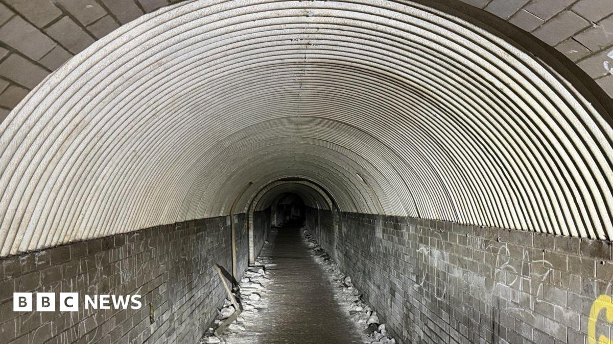 bbc.co.uk - Cash Murphy - The tunnels built to protect Rochester workers in World War Two