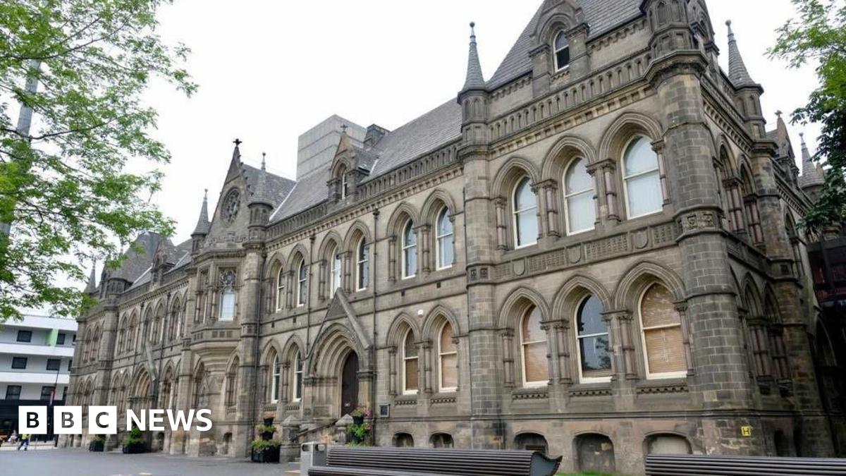 Middlesbrough Council accounts disclaimed by auditors - BBC News