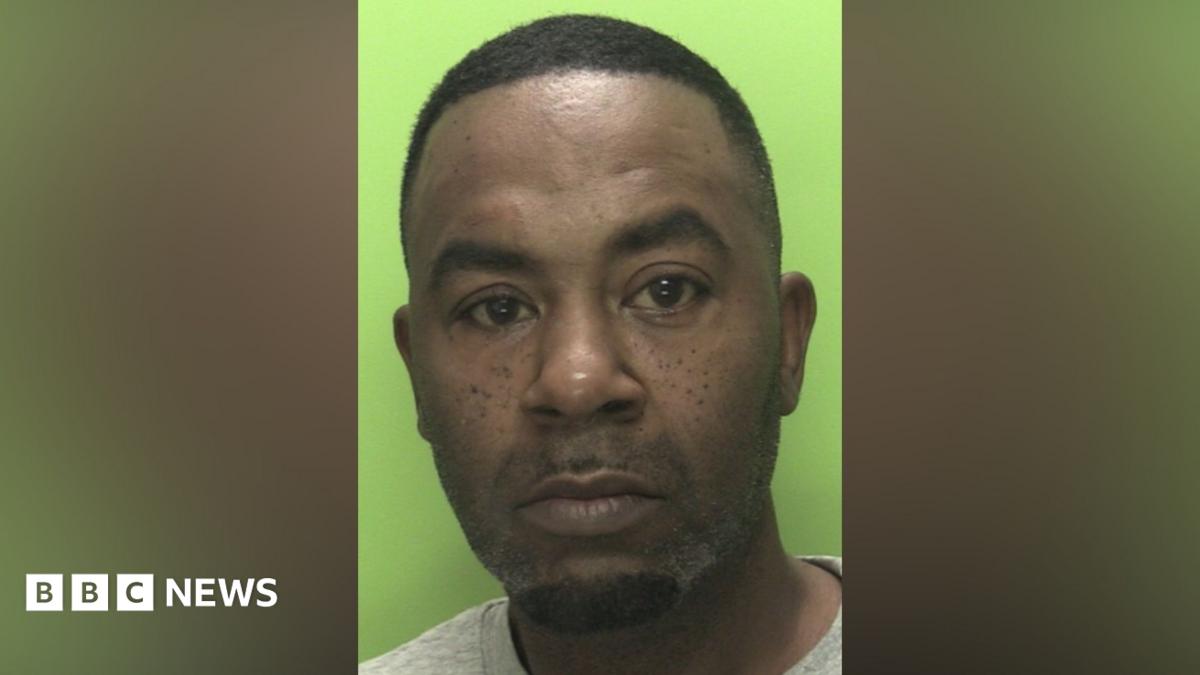 Man who chased and stabbed stranger in Nottingham jailed