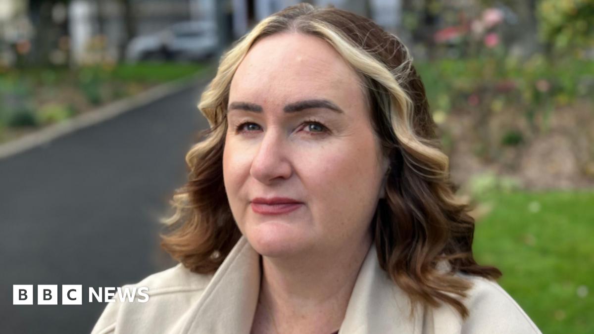 
                            Road deaths: Call for crash videos and photos to be illegal in NI