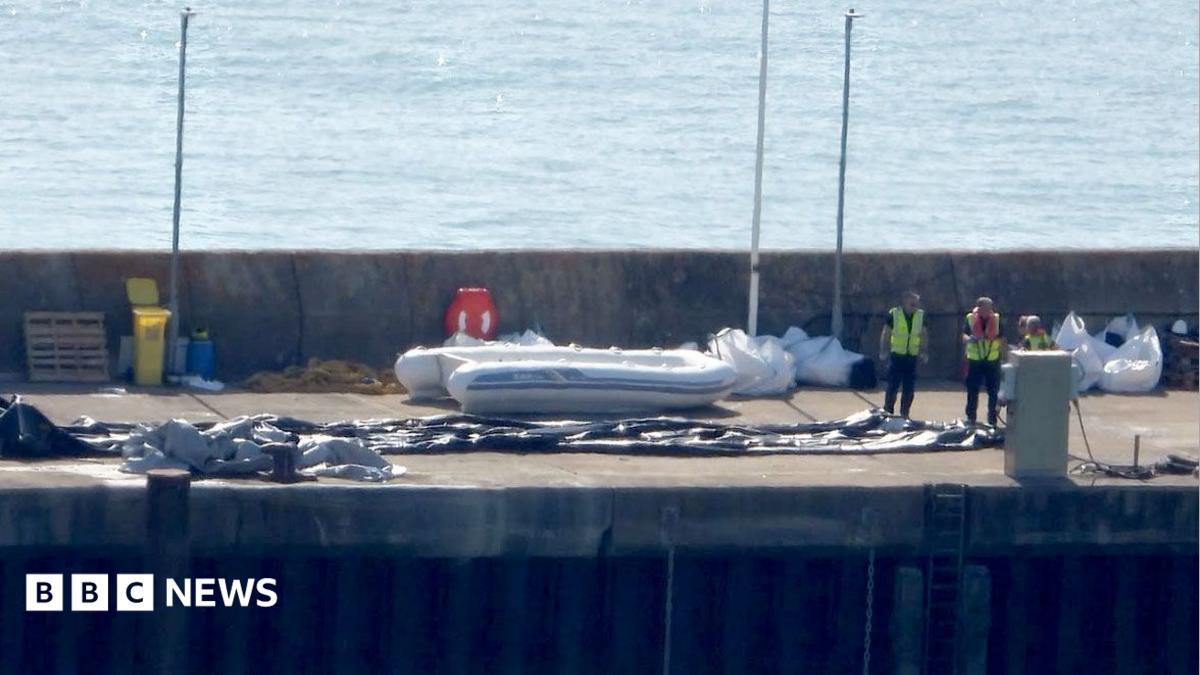 Record 230 people cross English Channel in one small boat