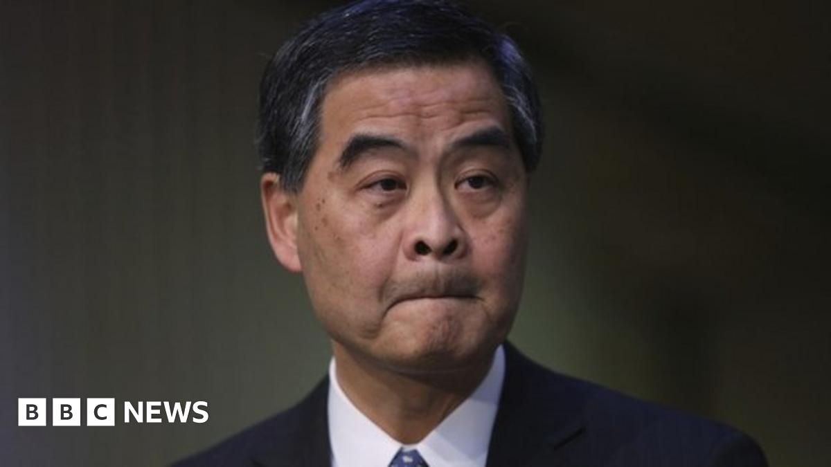 Hong Kong leader CY Leung not to seek re-election - BBC News