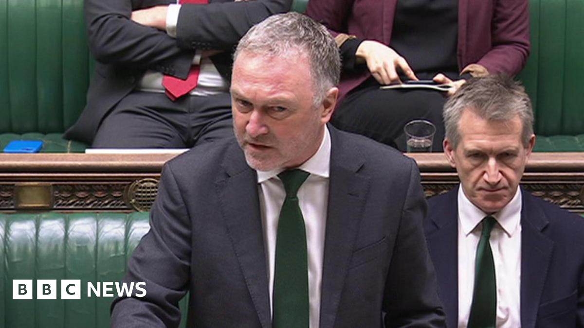 
                            Minister orders probe into foreign financial interference in UK politics