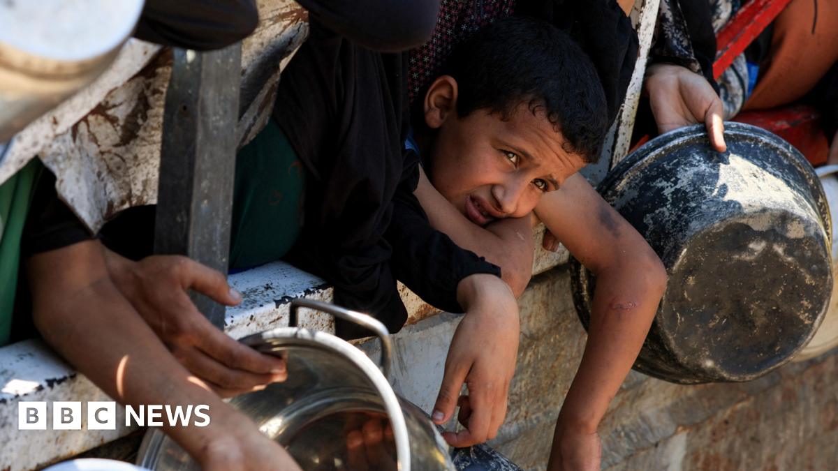 Jeremy Bowen: Air dropping Gaza aid is an act of desperation that won't end hunger