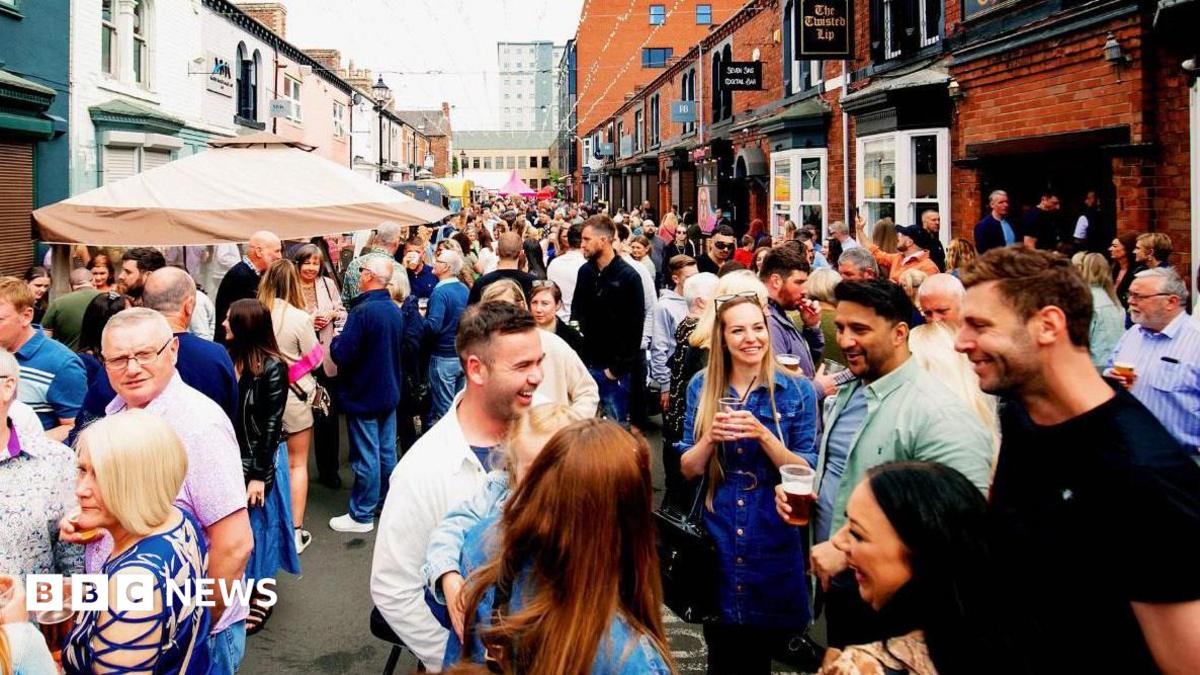 bbc.co.uk - Daniel Hodgson - Wind gusts force last-minute Middlesbrough market cancellation