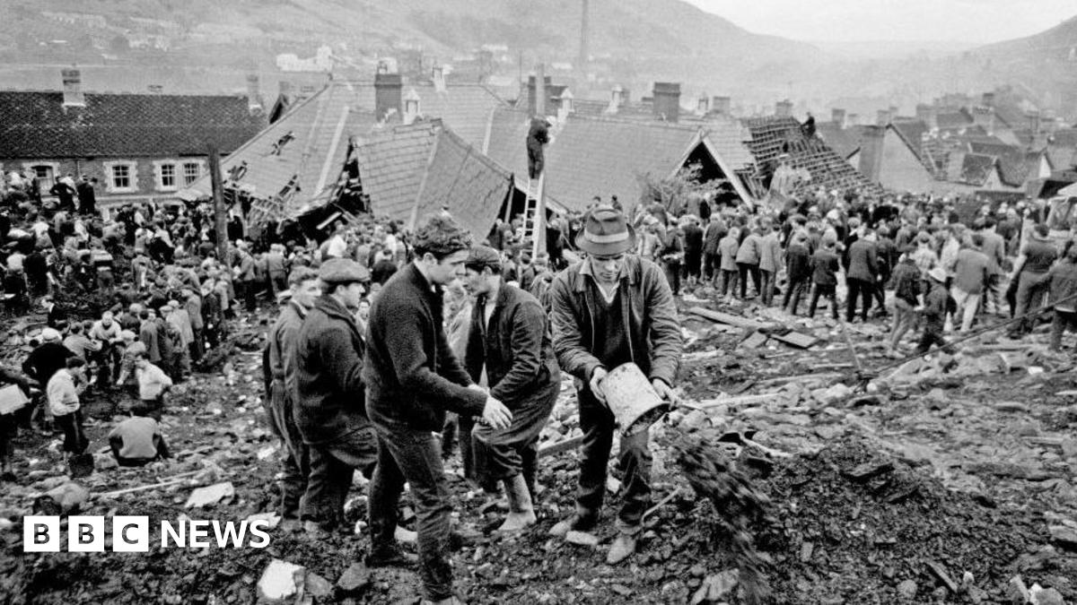 
                            Aberfan: Last surviving teacher remembers faces of the children who died