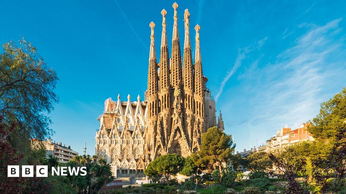 Architect Antoni Gaudí on path to sainthood, Pope confirms