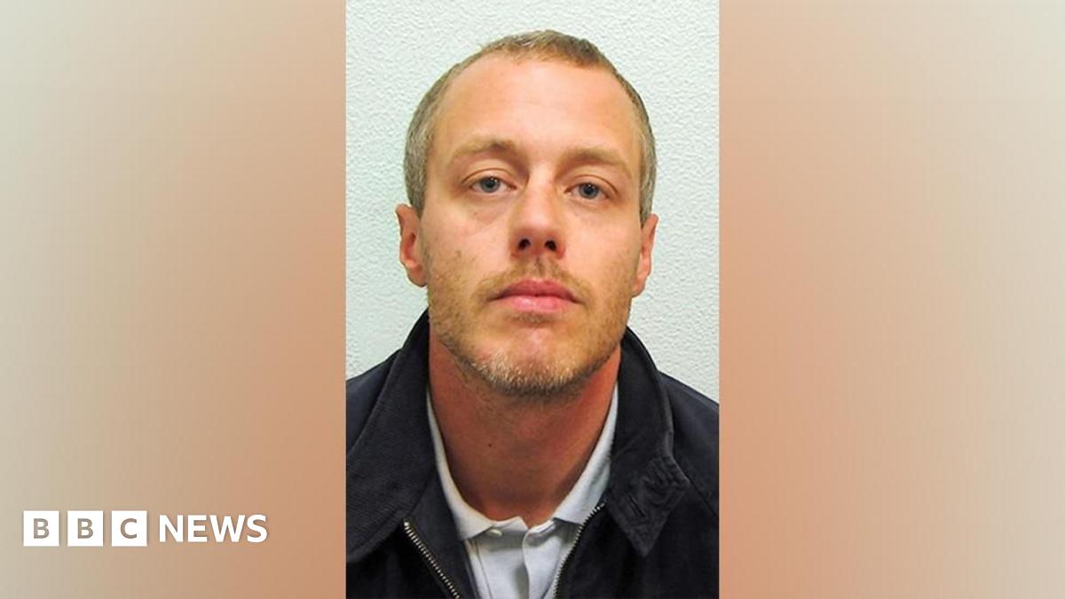 
                            Stephen Lawrence killer David Norris denied parole