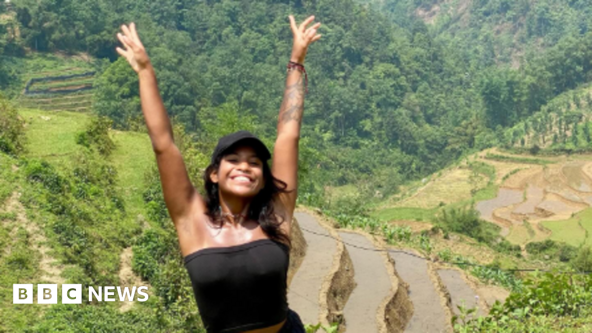 Urgent Search Underway for Missing Brazilian Hiker on Mount Rinjani, Indonesia