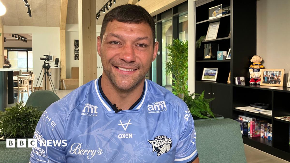 Leeds Rhinos prepare to honour Rob Burrow at MND awareness match