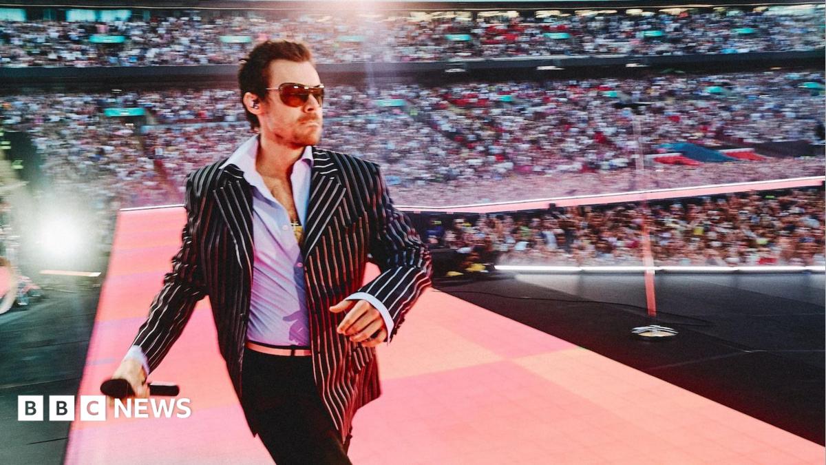 Harry Styles revisits X Factor as he kicks off Wembley residency