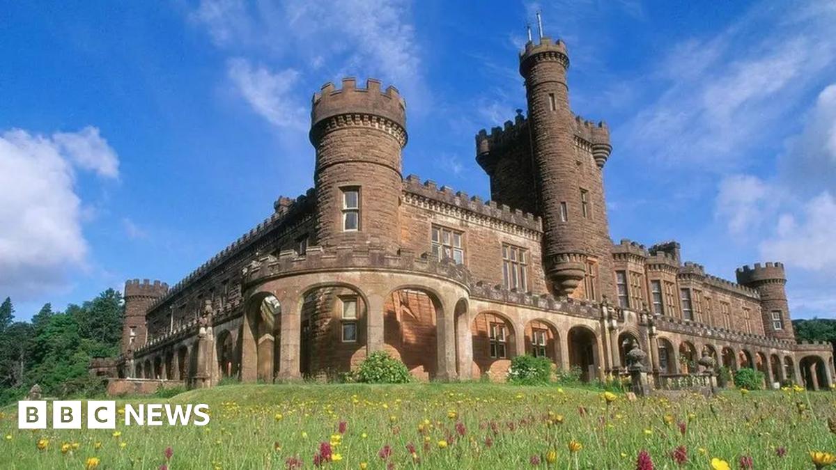 Rum's historic castle to be put back on the market