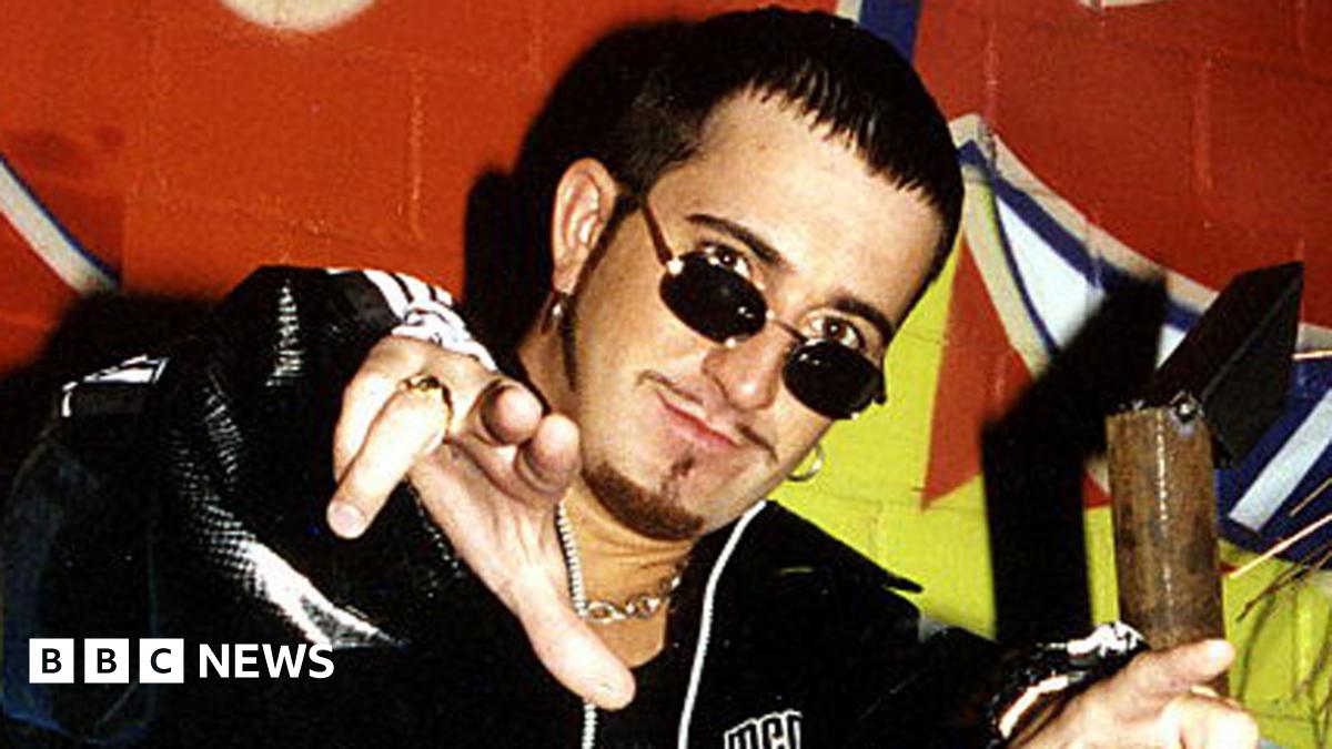 Brian Gillis LFO founding member dies aged 47 BBC News