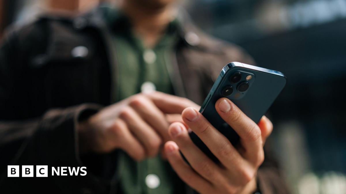 ChatGPT Health Arrives: OpenAI Tool Analyzes Medical Records - health news from BBC