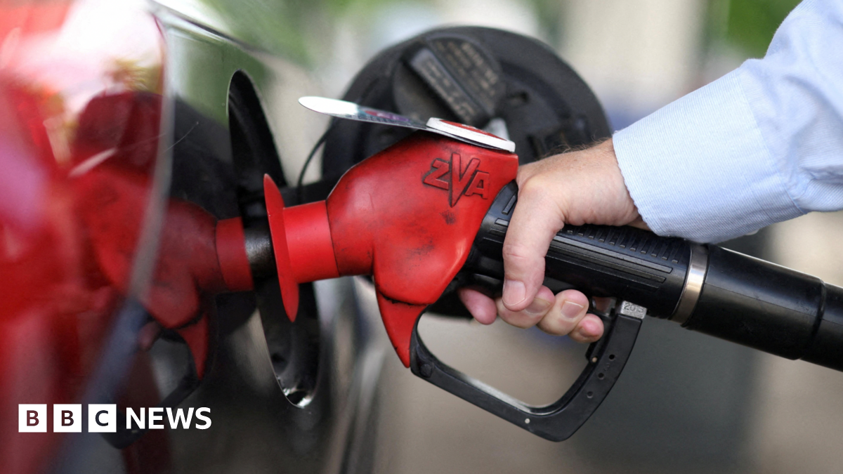 bbc.co.uk - Peter Hoskins - Oil prices slide on hopes of US-Iran peace deal