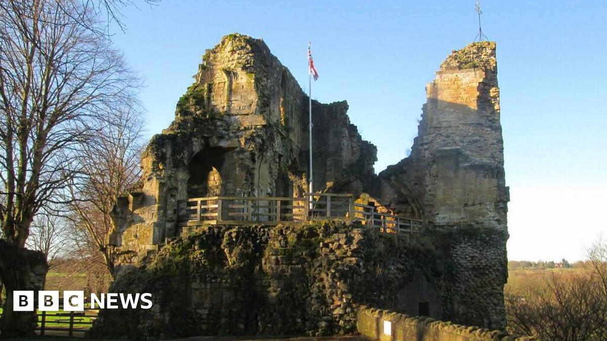 bbc.co.uk - Joe Willis - Petition calling for Knaresborough Castle repairs to be debated