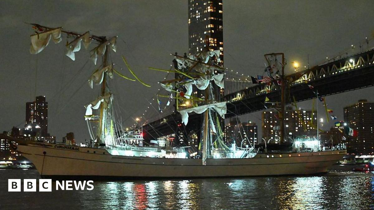Two dead as Mexican Navy ship crashes into Brooklyn Bridge