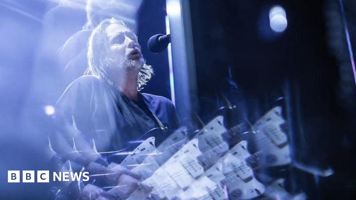 
                            Radiohead deliver a spell-binding, hit-packed set in London