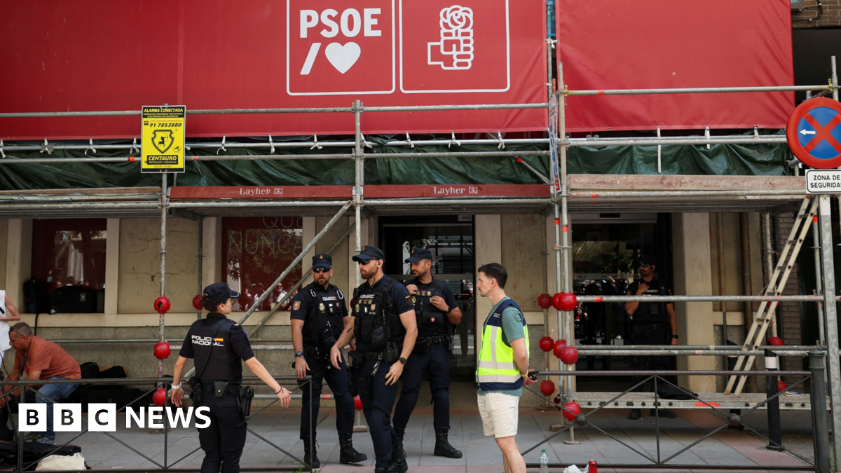 Spanish police raid HQ of governing Socialists as corruption probe escalates