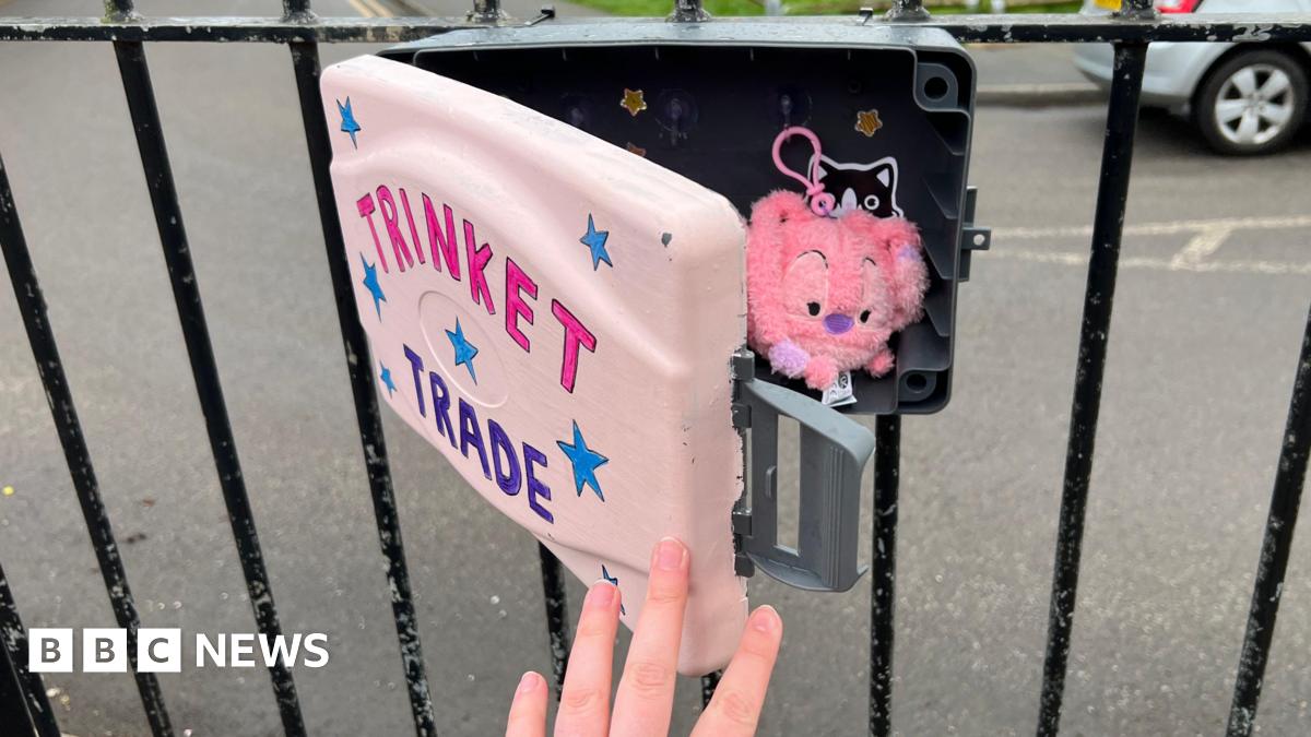 bbc.co.uk - Caroline Lowbridge - What is behind the trend for trinket trade boxes?