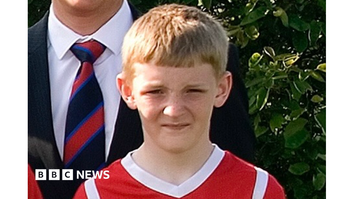 Anthony Gordon's path from skinny schoolboy to England star