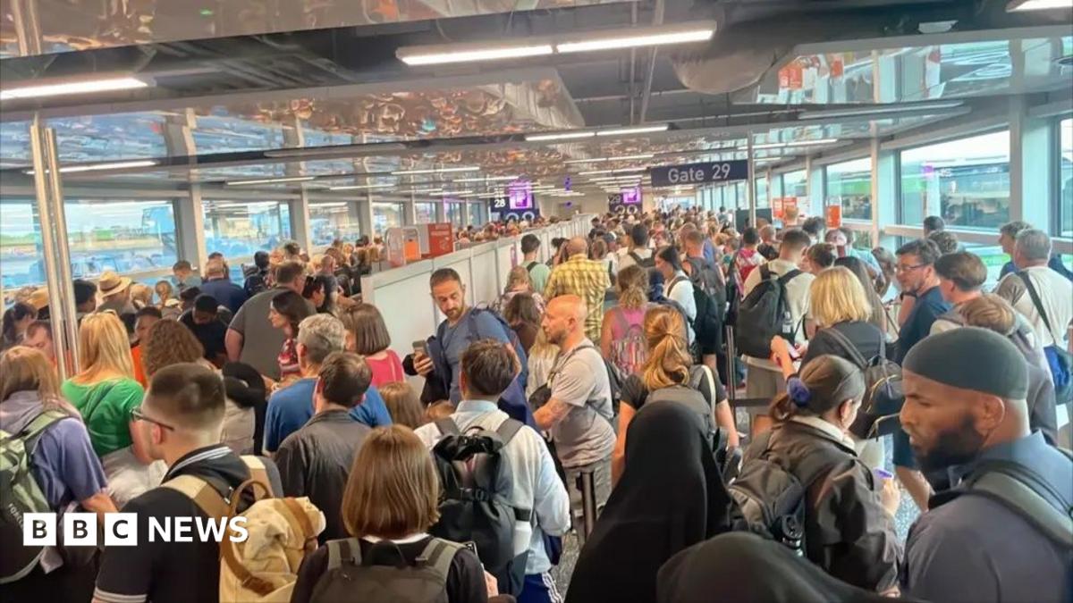 Hundreds stranded on second day of disruption at Bristol Airport