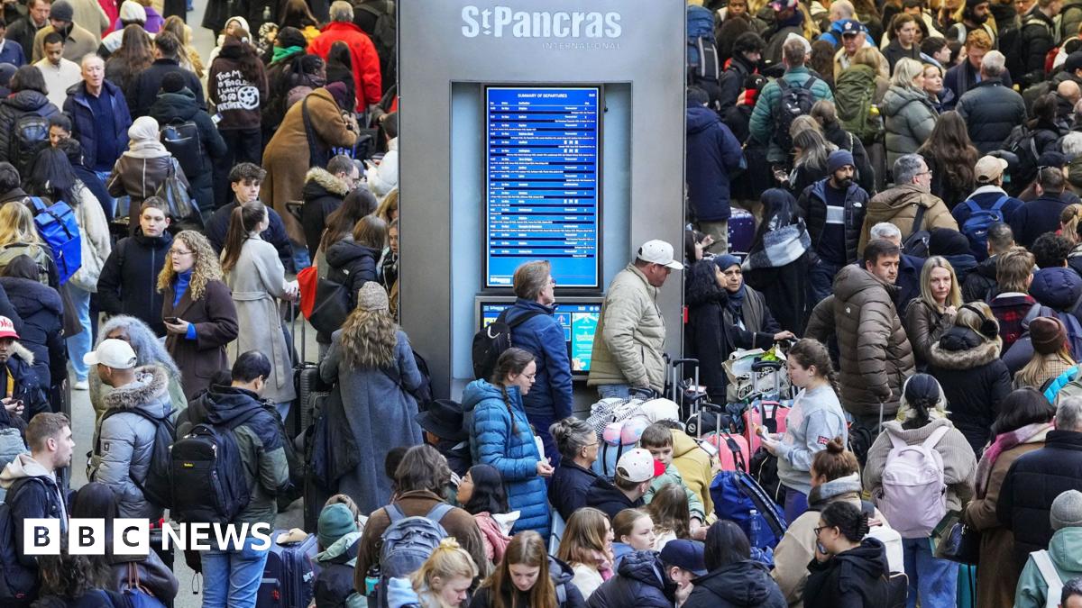 A broken down train has now been removed following a power failure - but passengers tell us their New Year's Eve plans have been ruined.