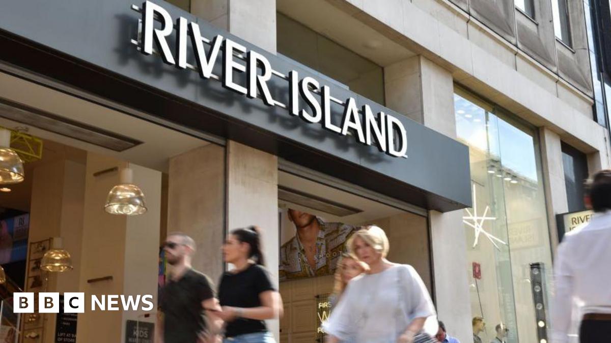 Why is River Island in trouble?
