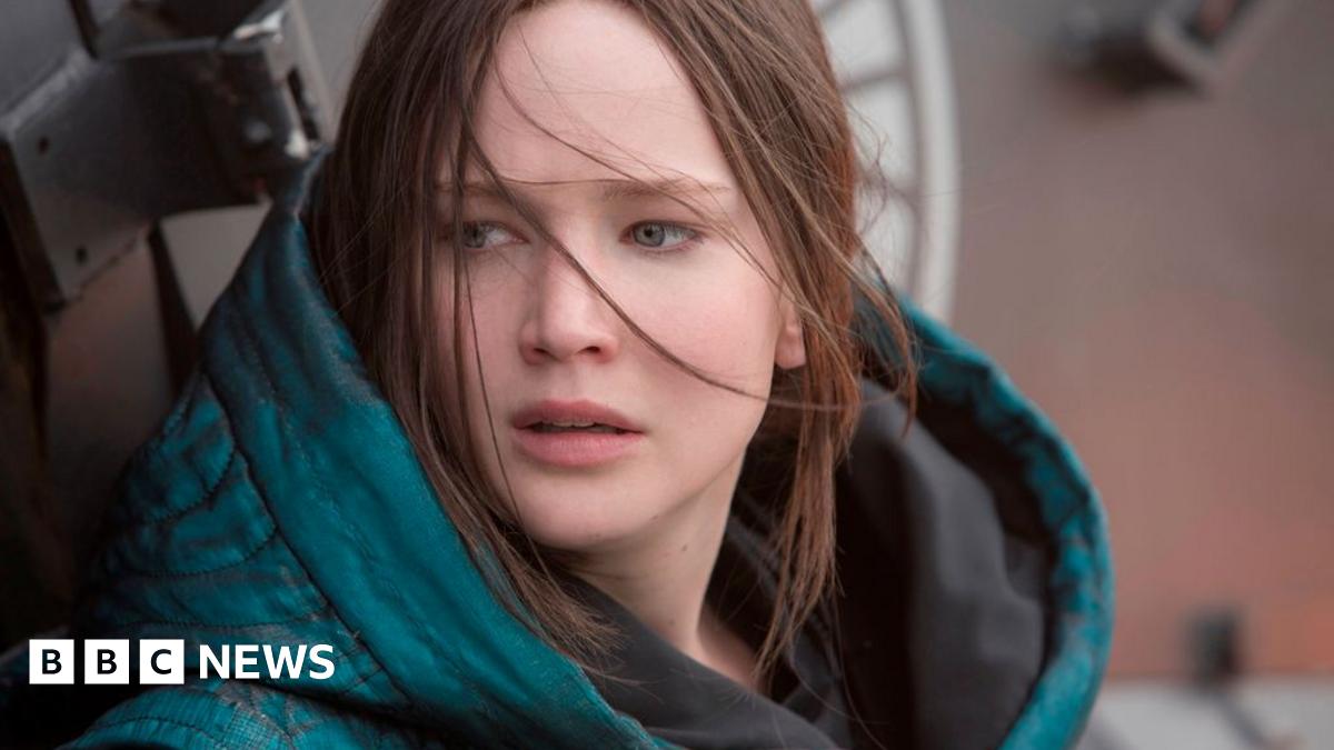 
                            Hunger Games: Jennifer Lawrence and Josh Hutcherson to return