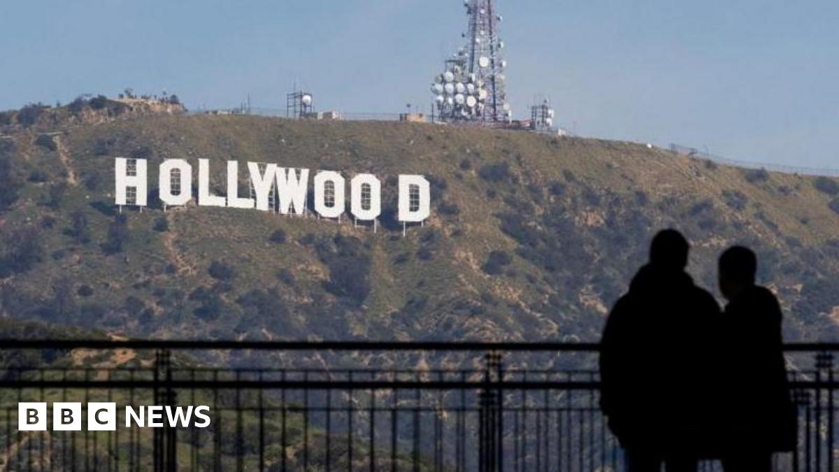 Warner Bros: How Hollywood and Trump aligned over Paramount takeover