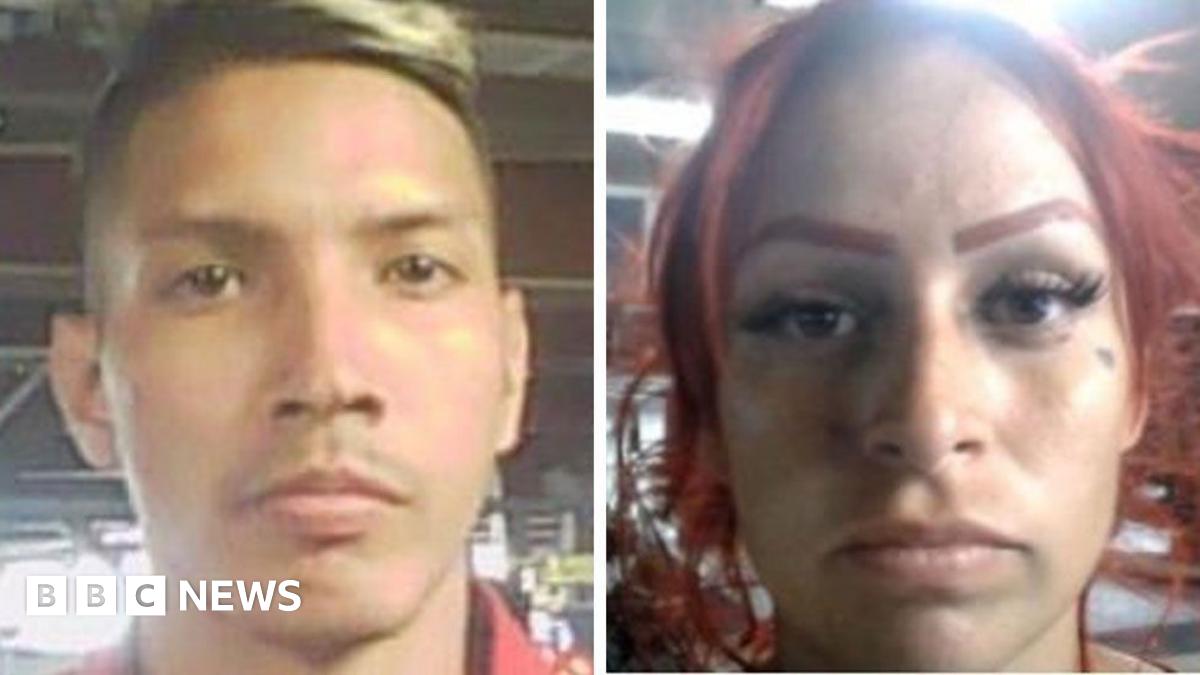 Pair shot by immigration agents in Portland had gang links, officials say  www.bbc.co.uk