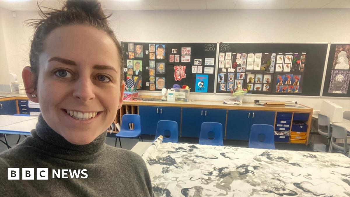 bbc.co.uk - Scottish teacher's Alzheimer's-inspired designs to feature in Met Gala exhibition