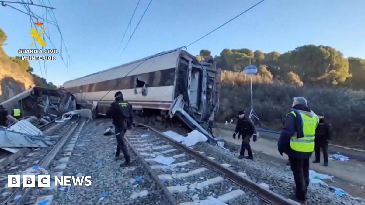 
                            Spanish PM vows to find cause of deadly high-speed train crash