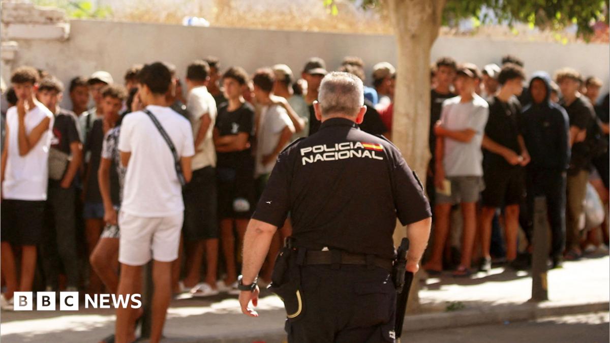 بعد أزمة الحدود.. مسؤول محلي: آلاف المهاجرين ما زالوا في سبتة