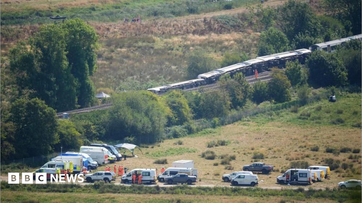 Train track defect found before Lewes derailment, report says