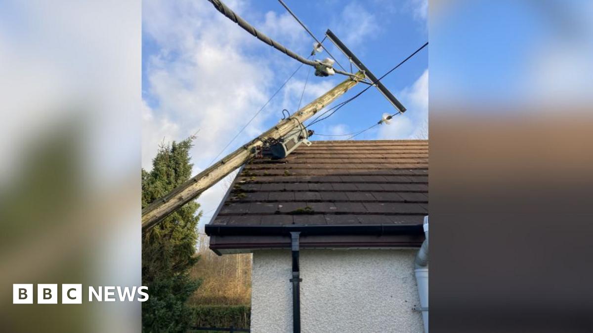 Thousands without power in Northern Ireland after Storm Darragh - BBC News